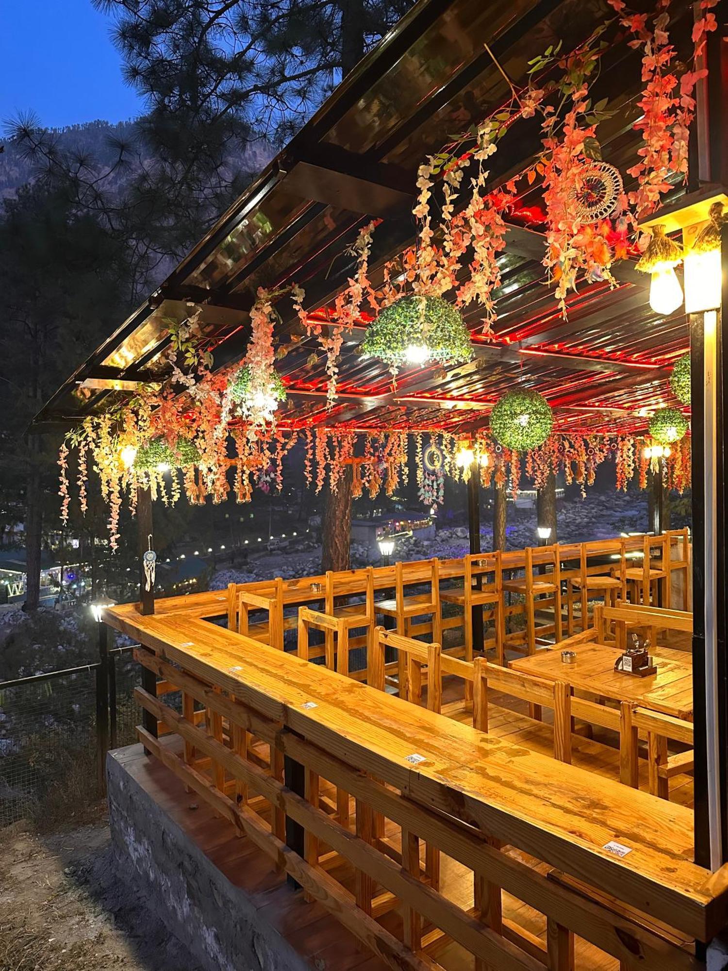 Ahava Kasol Riverside Cafe And Cottages Buitenkant foto