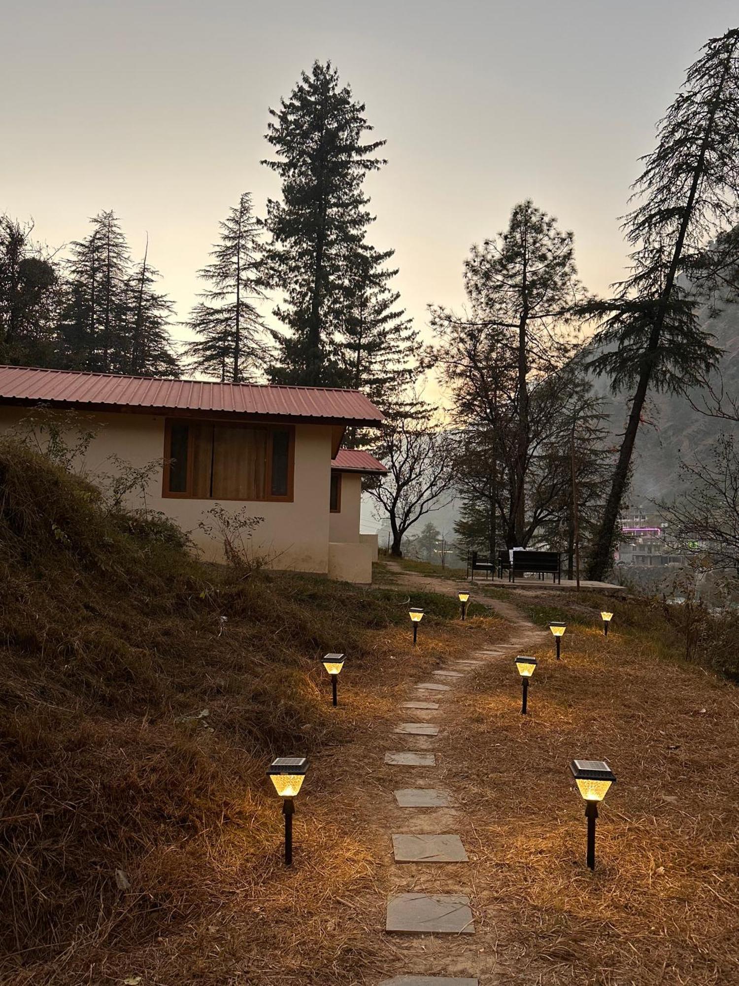 Ahava Kasol Riverside Cafe And Cottages Buitenkant foto