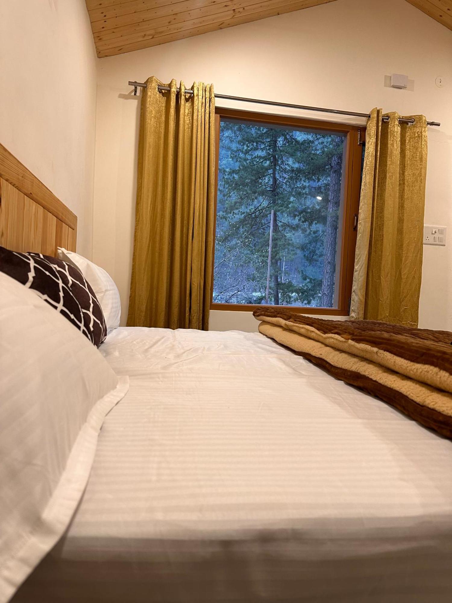 Ahava Kasol Riverside Cafe And Cottages Buitenkant foto