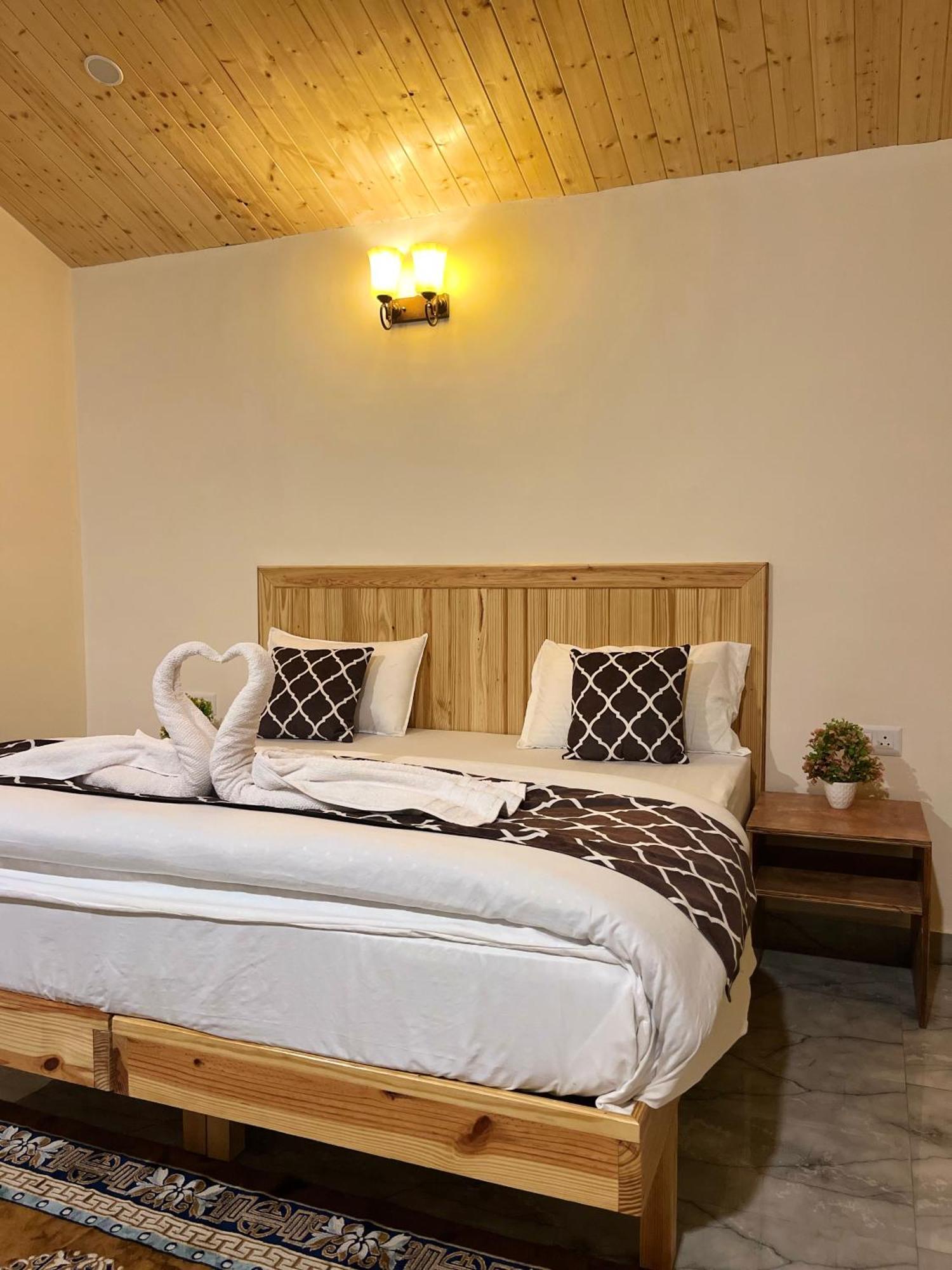 Ahava Kasol Riverside Cafe And Cottages Buitenkant foto